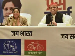 maya-akhilesh-agencies