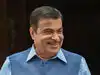 Banking sector facing many challenges: Gadkari