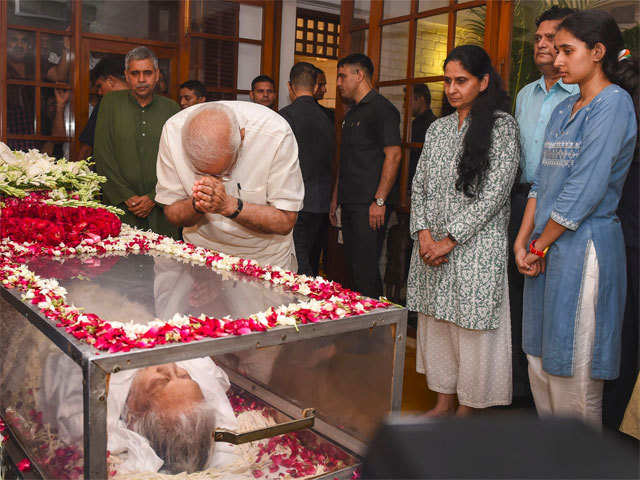 Deeply saddened by Sheila Dikshit's demise: Modi