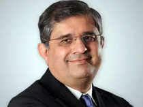 Amitabh Chaudhry, Axis Bank-1200