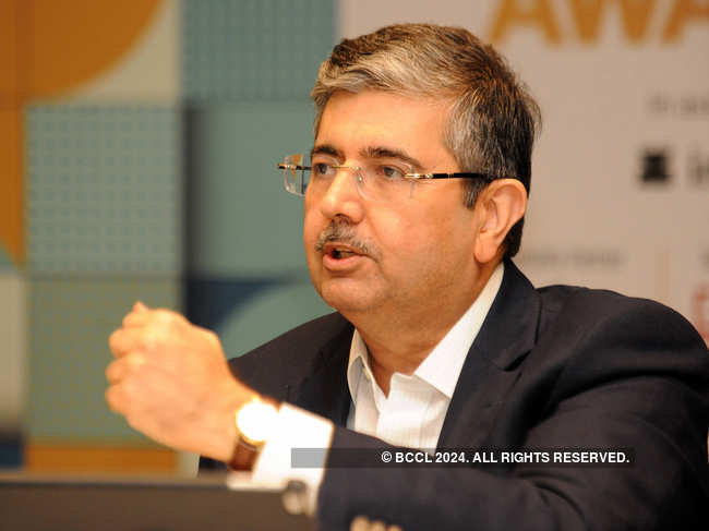 During his forced break after the injury, Uday Kotak went to work in the family business of cotton trading.?