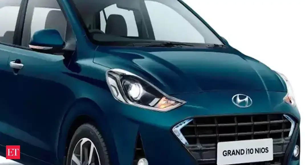 first-hyundai-grand-i10-nios-rolls-out-of-chennai-plant