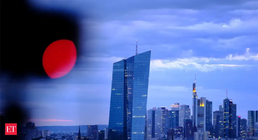 Euro zone Q2 growth slows as Germany leads bloc's slowdown