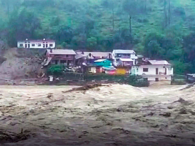 ​Rain causes havoc in Uttarakhand & HP