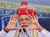 PM Modi performs Narmada 'aarti' at Sardar Sarovar dam