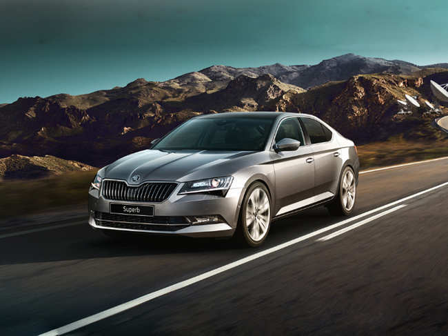 Skoda Superb (DSG) Corporate Edition (diesel variant) is priced at ​Rs 28.49 lakh.