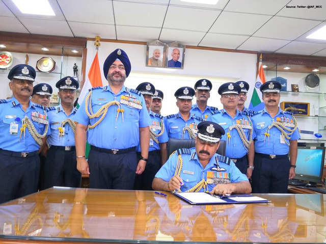 RKS Bhadauria takes charge as IAF chief