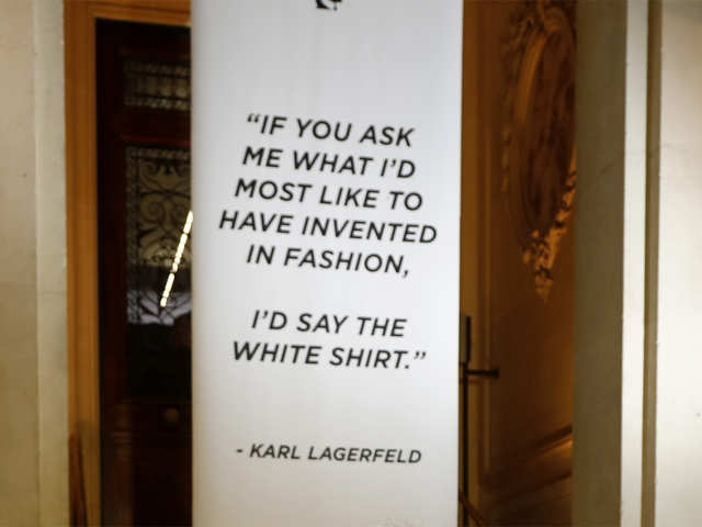 Murakami with celebrities at Karl Lagerfeld's tribute in Paris : r/ TakashiMurakami
