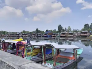 kashmir-lake-PTI