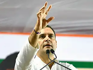 Rahul Gandhi rakes up Rafale deal in Maharashtra poll campaign