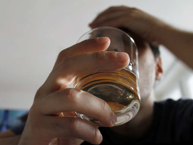 alcohol-binge-drinking-iStock