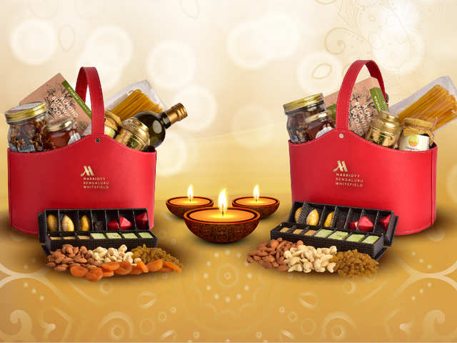 Indian Foodie Themed Gift Hamper Deluxe 