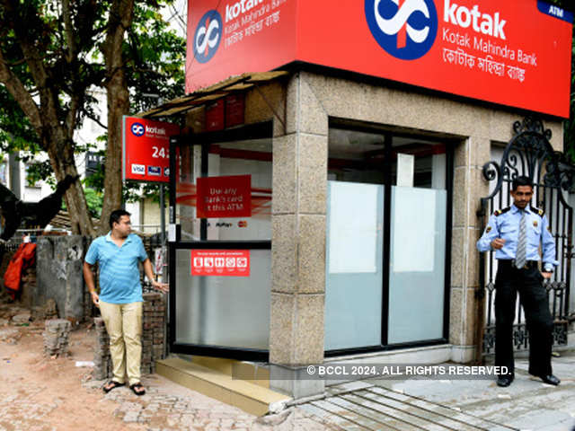 CREDIT SUISSE ON KOTAK BANK