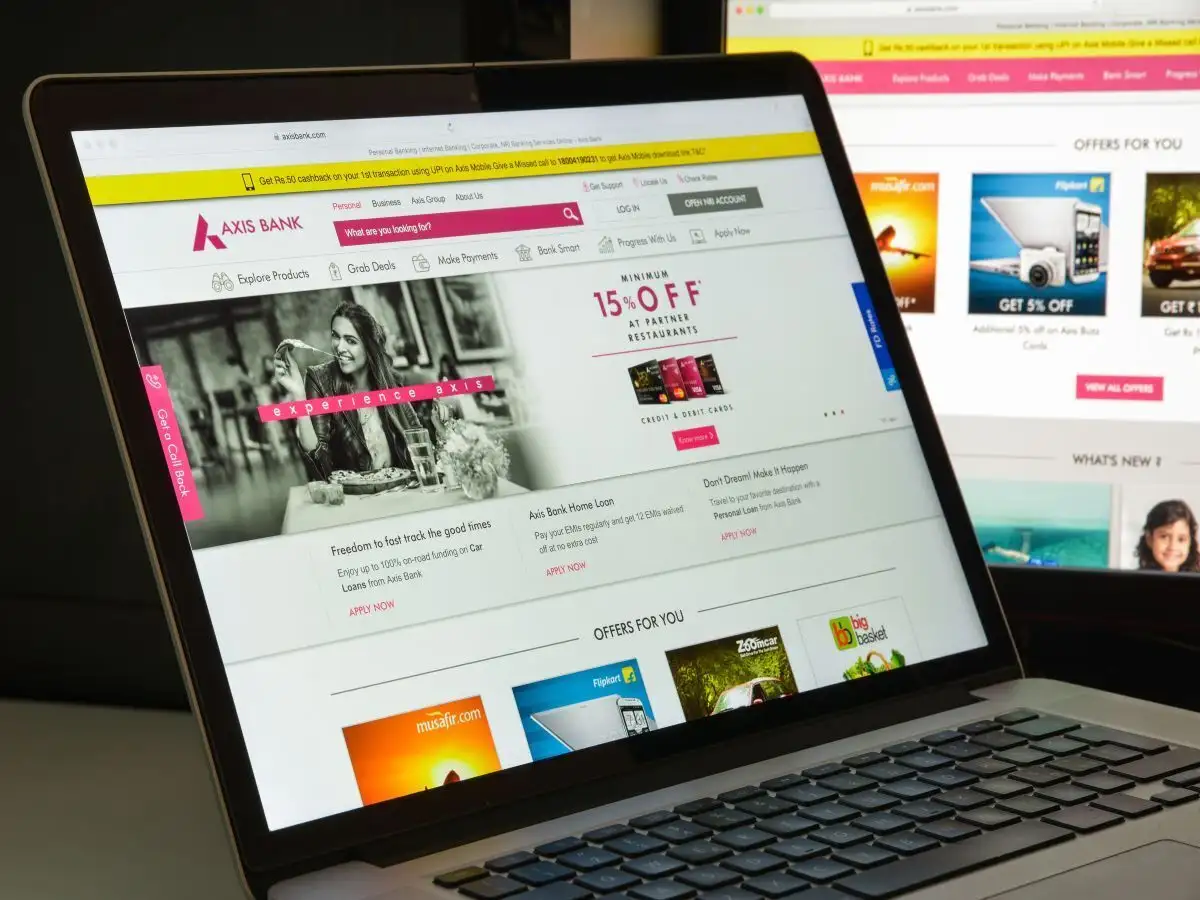 Axis Bank Uk Pictures Axis Bank Uk Photos Images