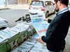 Kashmir: Footpath vendors defy strike call to observe Infantry Day as 'black day'