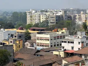 Housing random BCCL