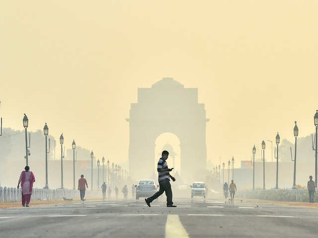 Smoky haze lingering over Delhi-NCR