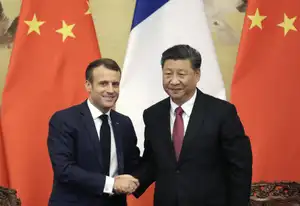 Macron Xi
