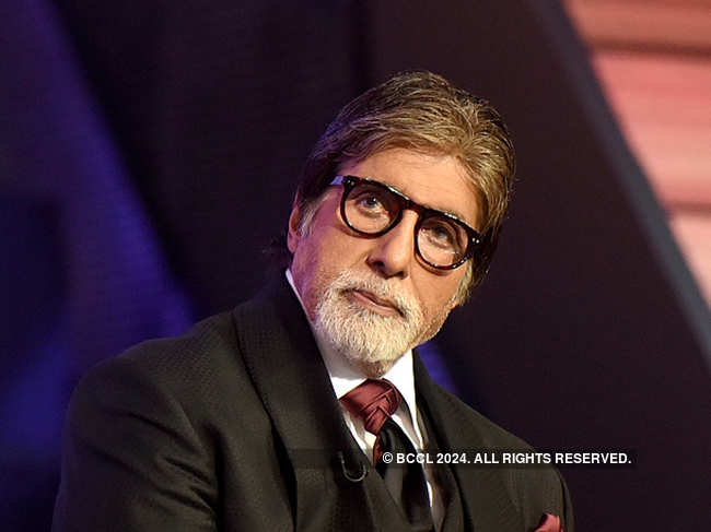 ​In his blog, Amitabh Bachchan​ addressed the doctors as 'the stethoscope dressed messengers from heaven'. ​
