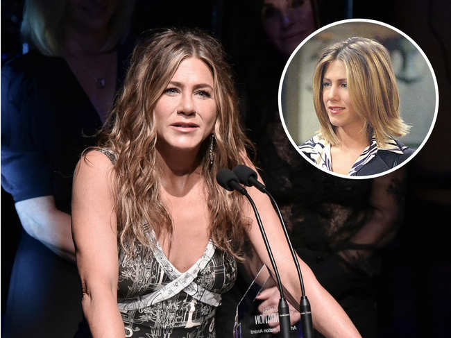 ?Jennifer Aniston thanked the cast of 'Friends' and the audience for all the love they showered on her.?