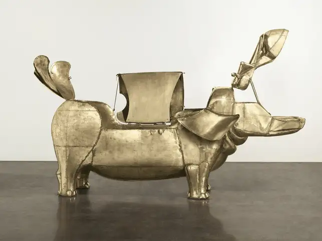 The tub was among the quirkier items offered during the semiannual auction week that’s short on major works but includes more unusual pieces and overlooked artists.