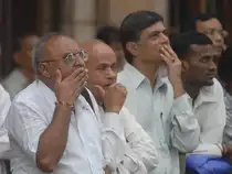Sensex-Sad-BCCL-1200