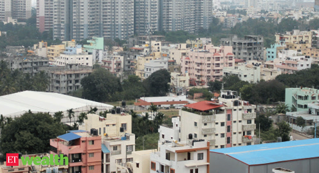 Pune unsold housing inventory valued at Rs 1.05 lakh crore Sep-end, report - Economic Times