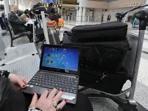 laptop_AFP