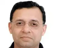 Paras Adenwala, Capital Portfolio-1200