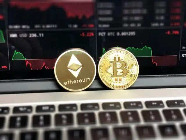 what is cryptocurrency backed by