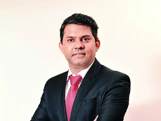 A tech enthusiast, Prakarsh Gagdani feels incomplete without his smartphones and AirPods.