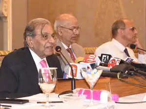 finance-commsn-bccl