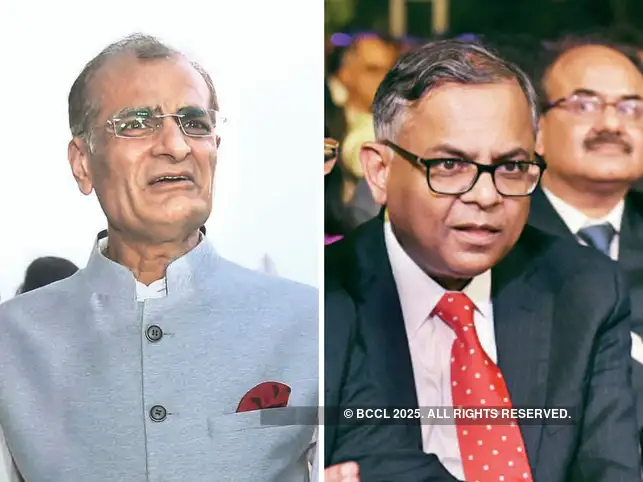 While N Chandrasekaran (R) is training for the Mumbai marathon, Rashesh Shah will be a part of the half one in Mumbai and the full one in Tokyo.