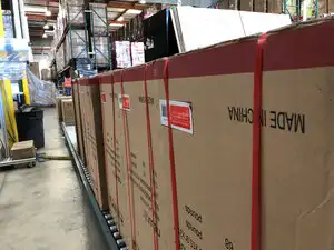 Warehouse reut