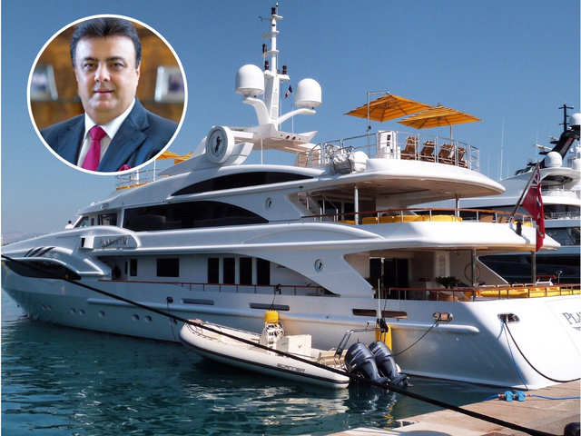 mukesh ambani private yacht