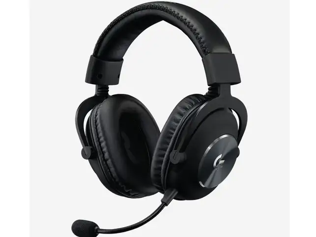 The G PRO X flaunts a new software called Blue VO!CE for which the company claims to have borrowed some wisdom from Blue Microphones.