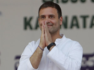 Rahul promises Rs 2 lakh loan waiver,Rs 2,500 MSP for paddy if opposition alliance voted to power