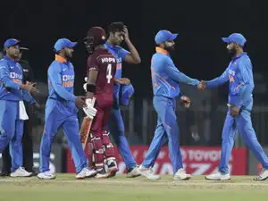 Shimron Hetmyer, Shai Hope hammer centuries as West Indies draw first blood