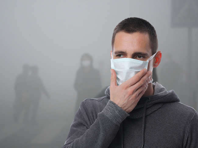 Pollution mask Delhi