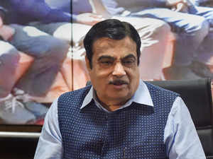 nitin gadkari PTI