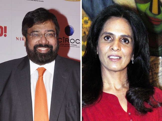 Harsh Goenka (L) and Anita Dongre revealed their favourite films and series and also talked about their 2020 resolutions.