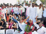 Demand for introduction of Telangana bill