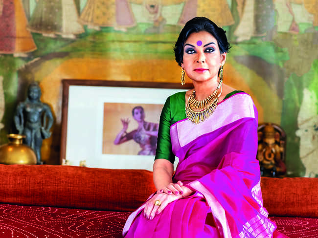 This time Zoya’s muse was Dr Mallika Sarabhai, India’s leading dancer and choreographer, publisher, writer, director, social activist and director, Darpana Academy of Performing Arts.