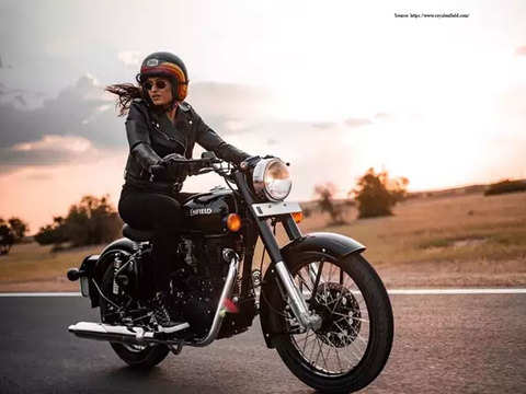 What S New In Royal Enfield Classic 350 Price Of Classic 350 Bs6 The Economic Times