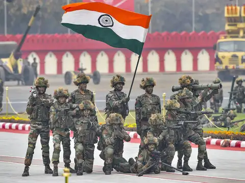 Paying respect to martyred