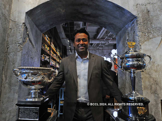 Paes expectedly came in first place in the parents’ sprint for men.