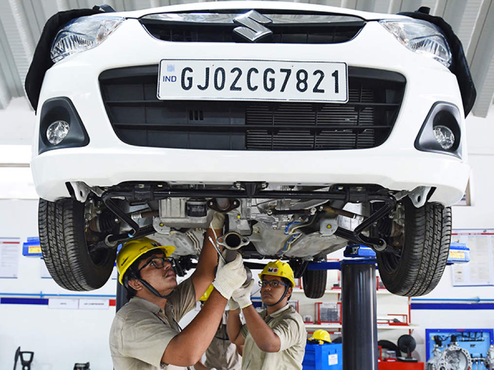 Maruti’s woes: puny profit per car, demand for cheaper trims. Inventory push, less discount can help