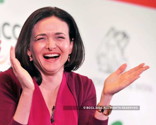 COO of FACEBOOK SHERYL SANDBERG IS NO LONGER SINGLE: ANNOUNCES HER ENGAGEMENT ON FACEBOOK AND INSTAGRAM. FIND OUT WHO SHE WILL GET HITCHED TO! 5