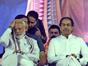 PM Modi and Uddhav Thackeray.