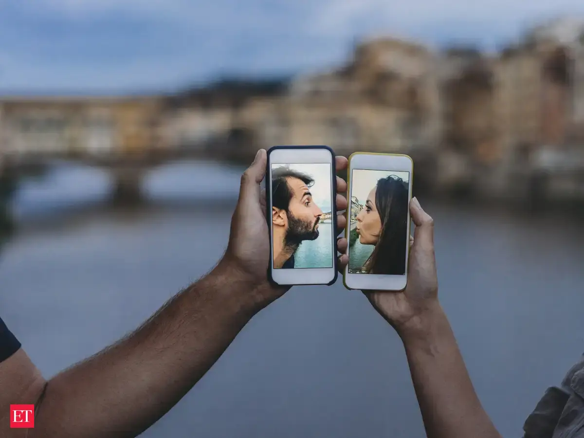 Dating gives a fillip to consumer spending - Online dating: a saviour ...
